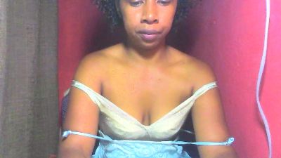 miora21 live cam on Cam4