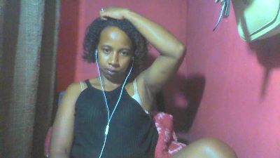 miora21 live cam on Cam4