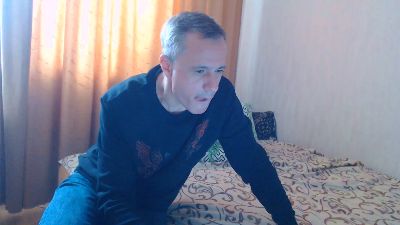 mirage5000 live cam on Cam4