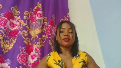 miranah5 live cam on Cam4