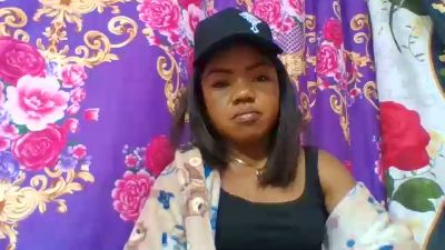 miranah5 live cam on Cam4