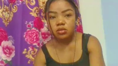miranah5 live cam on Cam4