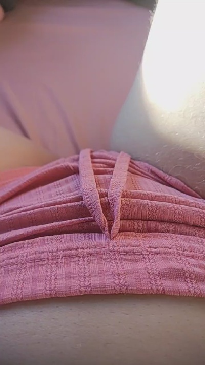 mirella4sexy live cam on Cam4