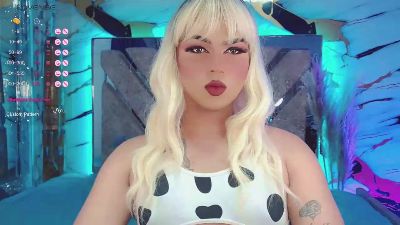 miss_adriana43 live cam on Cam4