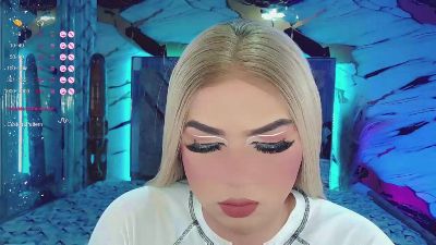 miss_adriana43 live cam on Cam4