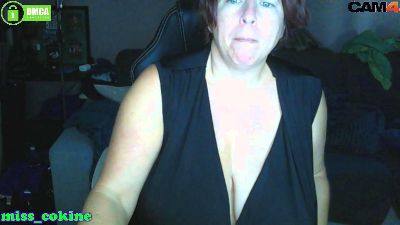 miss_cokine live cam on Cam4