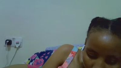 miss_shan live cam on Cam4