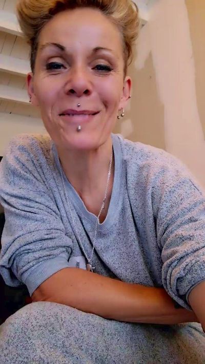 missfreya_bzh live cam on Cam4