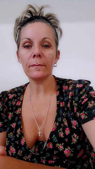 missfreya_bzh live cam on Cam4