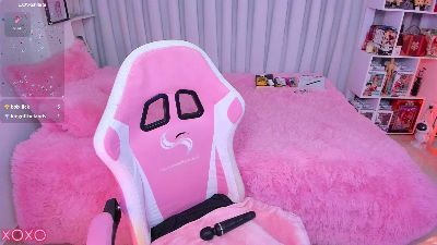 misshoneyxxx live cam on Cam4