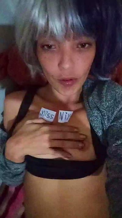 missnix2 live cam on Cam4