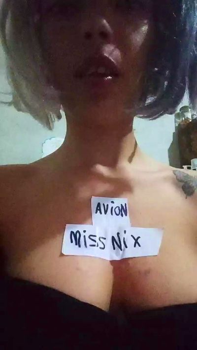 missnix2 live cam on Cam4