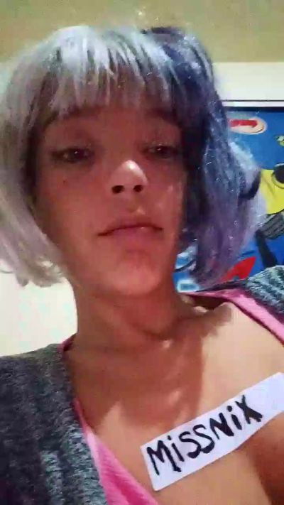 missnix2 live cam on Cam4