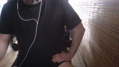 misterbig85 live cam on Cam4