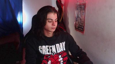 mistery_guyyy live cam on Cam4