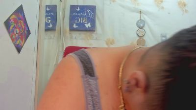 mistresscapucci live cam on Cam4