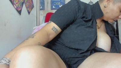 mistresscapucci live cam on Cam4