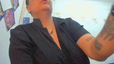 mistresscapucci live cam on Cam4