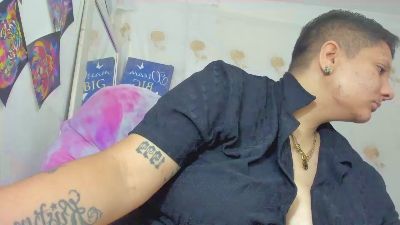 mistresscapucci live cam on Cam4