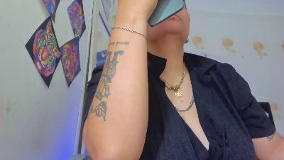 mistresscapucci live cam on Cam4