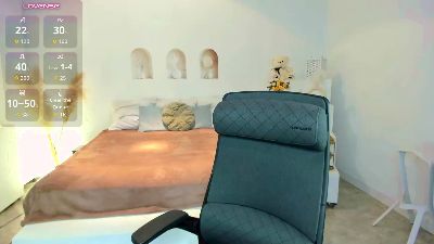 mistresshearts live cam on Cam4