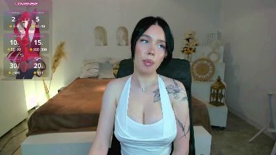 mistresshearts live cam on Cam4