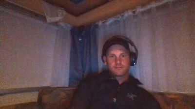 mitchell_boy live cam on Cam4