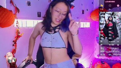 mitsuri_nyx live cam on Cam4