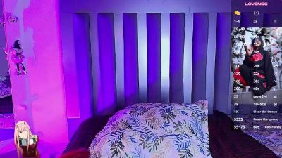 mitsuri_nyx live cam on Cam4