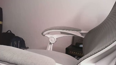 mizkyxes1 live cam on Cam4