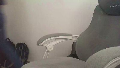 mizkyxes1 live cam on Cam4