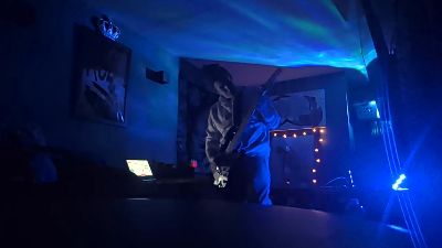 mjmckenzie55f20 live cam on Cam4