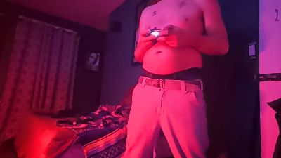 mjmckenzie55f20 live cam on Cam4
