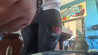 mjmckenzie55f20 live cam on Cam4