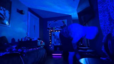 mjmckenzie55f20 live cam on Cam4