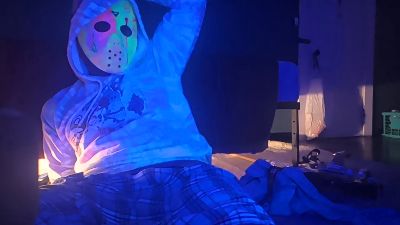 mjmckenzie55f20 live cam on Cam4