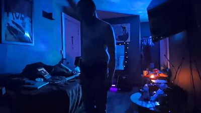 mjmckenzie55f20 live cam on Cam4