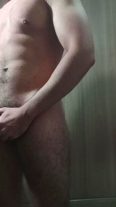 mlk876 live cam on Cam4