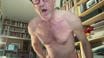 mlmtl09 live cam on Cam4