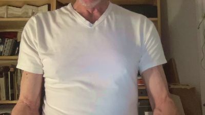 mlmtl09 live cam on Cam4
