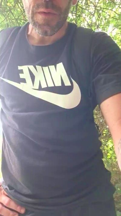 mmmchut3 live cam on Cam4