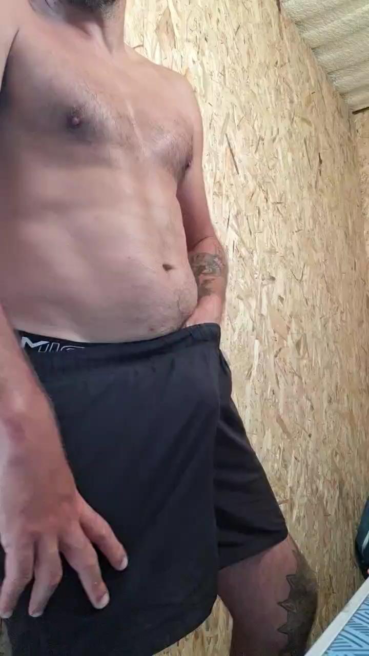 mmmchut3 live cam on Cam4