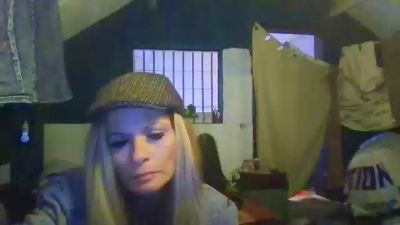 mnaaaano live cam on Cam4