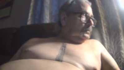 mnmblue2 live cam on Cam4