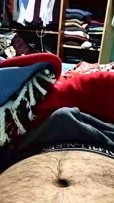 mocaserver25 live cam on Cam4