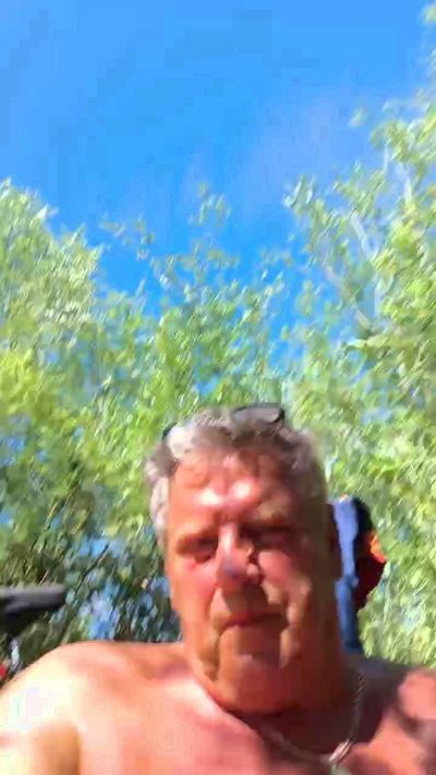 mogele555 live cam on Cam4