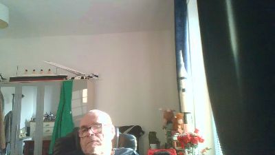 moggie1962 live cam on Cam4