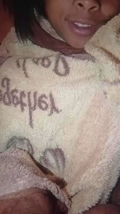moha1 live cam on Cam4