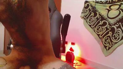 mohikano_97 live cam on Cam4