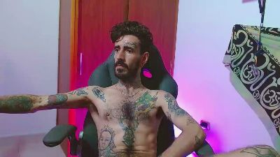 mohikano_97 live cam on Cam4